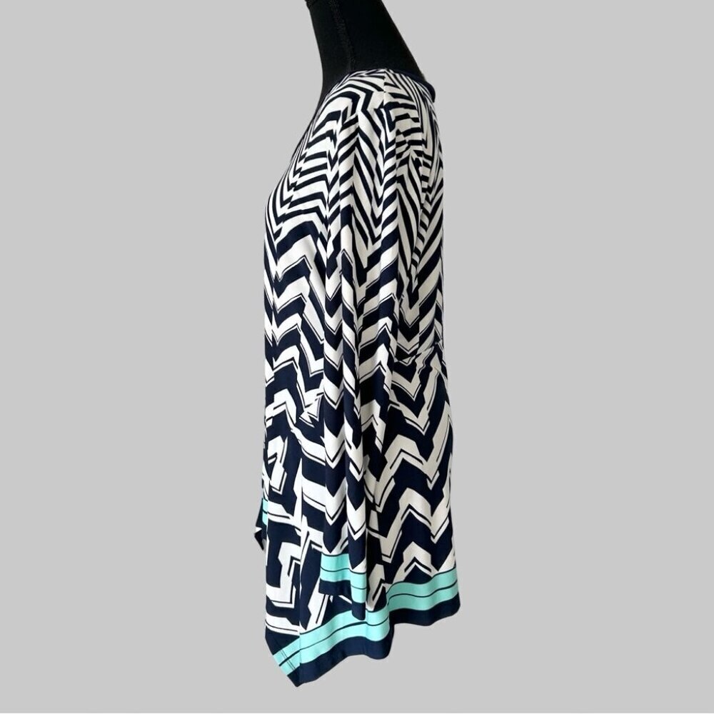 Eci Waves Pattern Draped Asymmetrical Hem Tunics - Picture 2 of 15